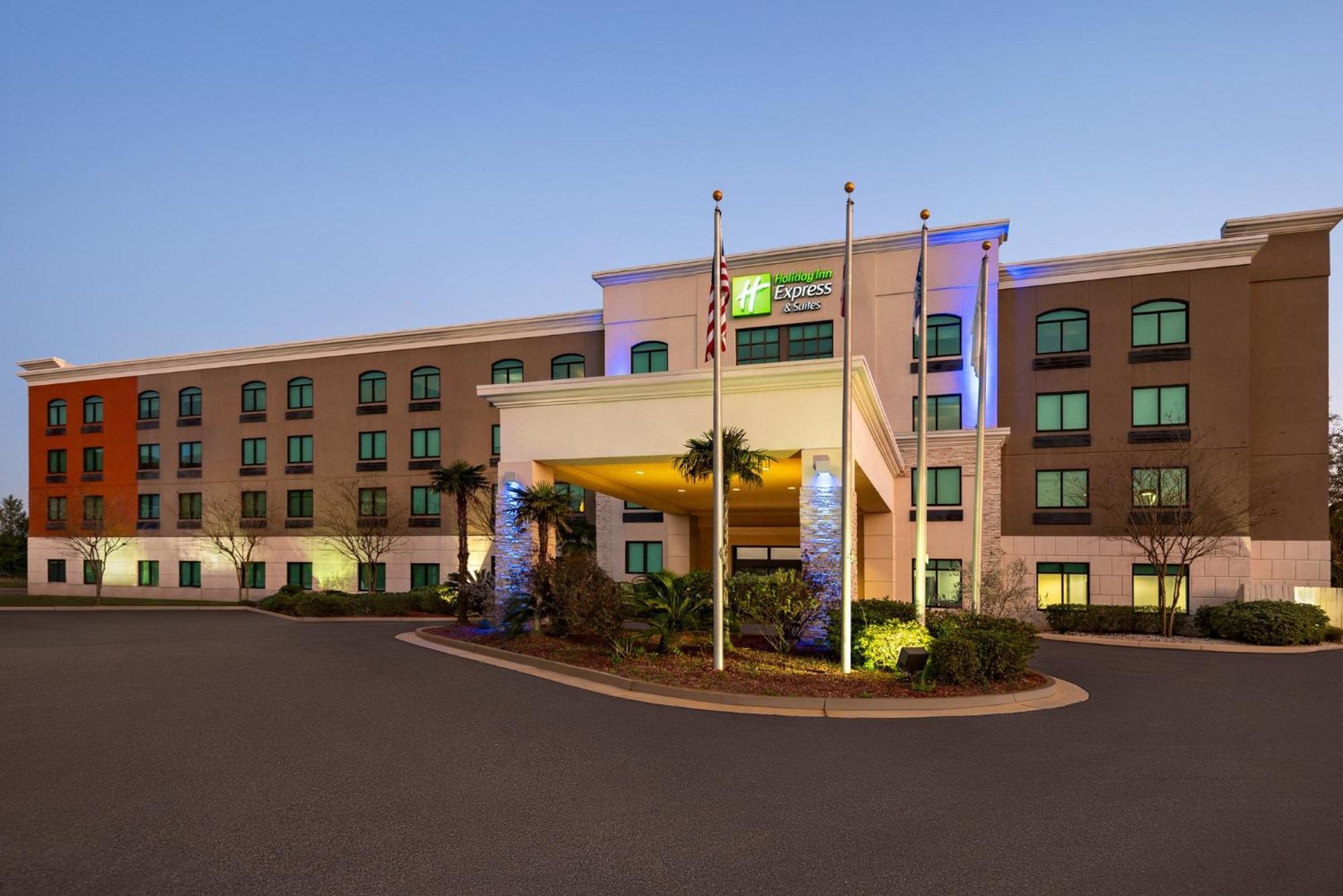 Holiday Inn Express & Suites Mobile West I-10 By Ihg Тилманс-Корнер Экстерьер фото